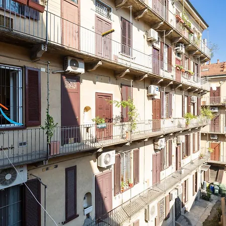 Frisi Di Porta Venezia شقة